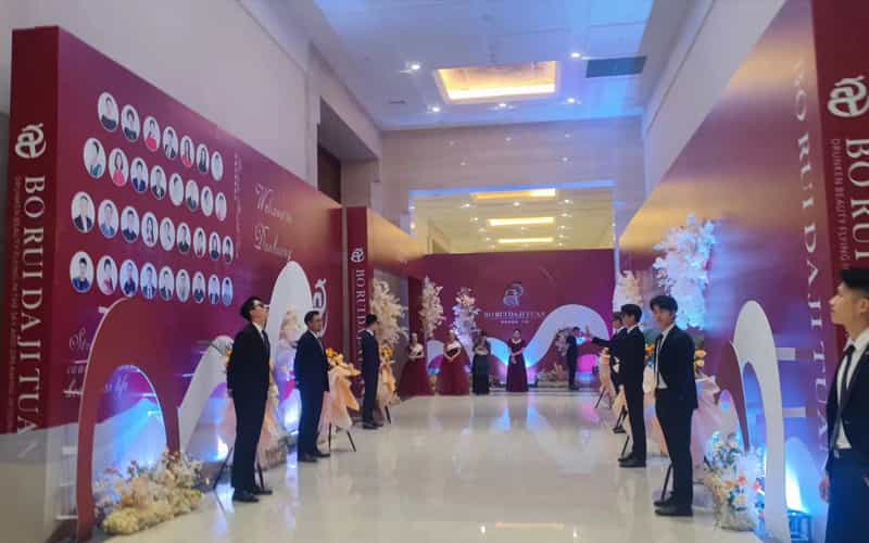 廣告物料制作會場布景舞臺搭建展位搭建舞臺燈光設備演藝音響高清LED屏 廣告物料制作會場布景舞臺搭建展位搭建舞臺燈光設備演藝音響高清LED屏