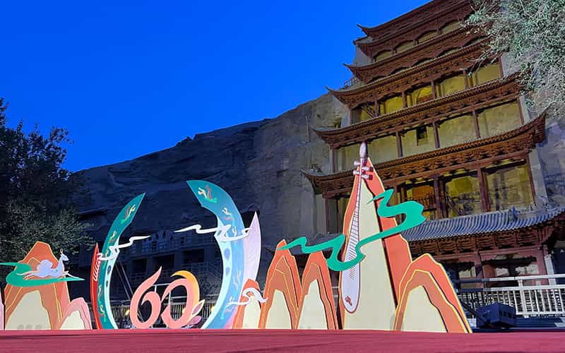 廣告物料制作會場布景舞臺搭建展位搭建舞臺燈光設(shè)備演藝音響高清LED屏 廣告物料制作會場布景舞臺搭建展位搭建舞臺燈光設(shè)備演藝音響高清LED屏